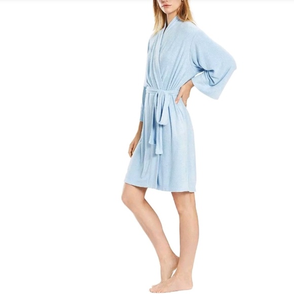 Natori Other - Natori lightweight Terry robe blue !!
